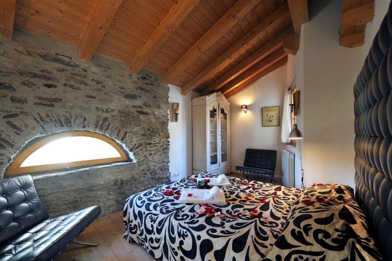 Belmonte Terrazzo Apartment Pianello Del Lario Bagian luar foto
