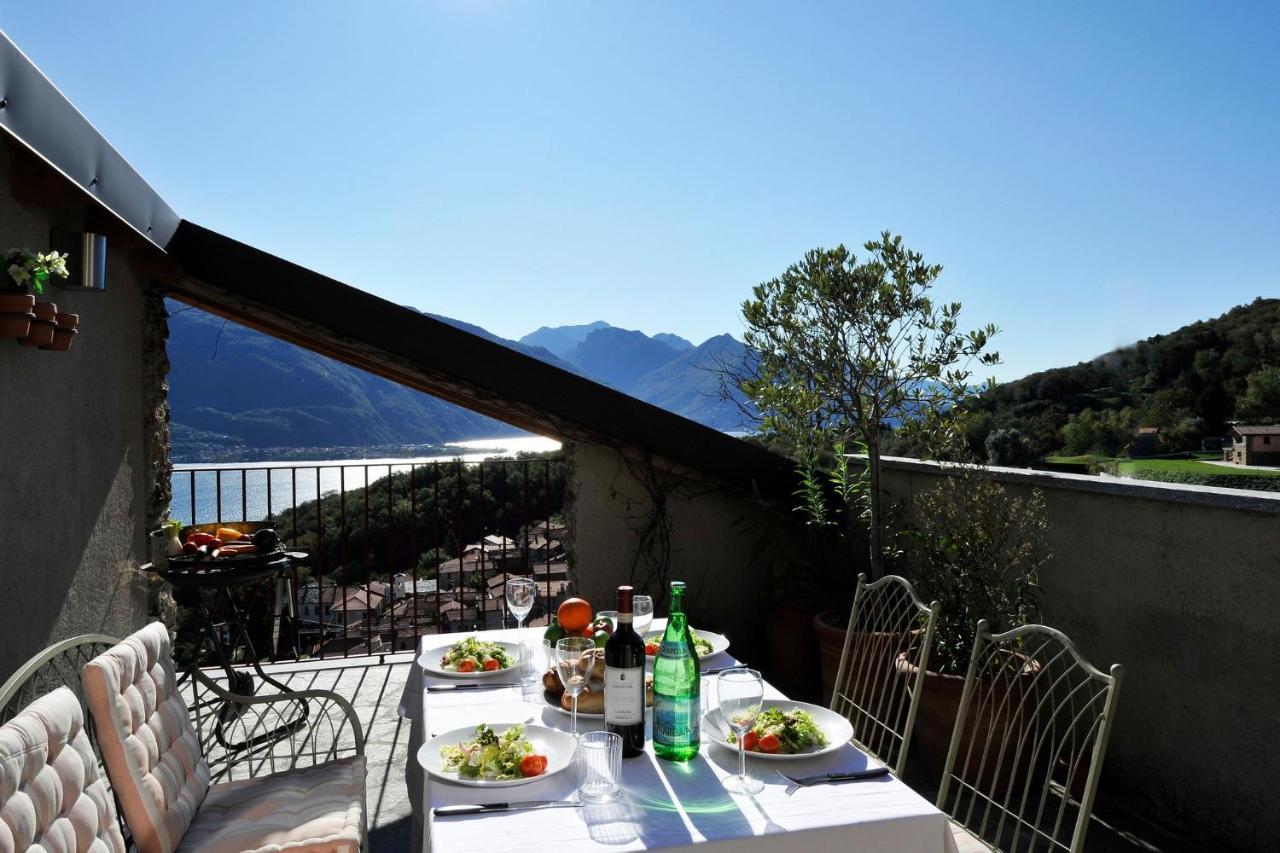 Belmonte Terrazzo Apartment Pianello Del Lario Bagian luar foto